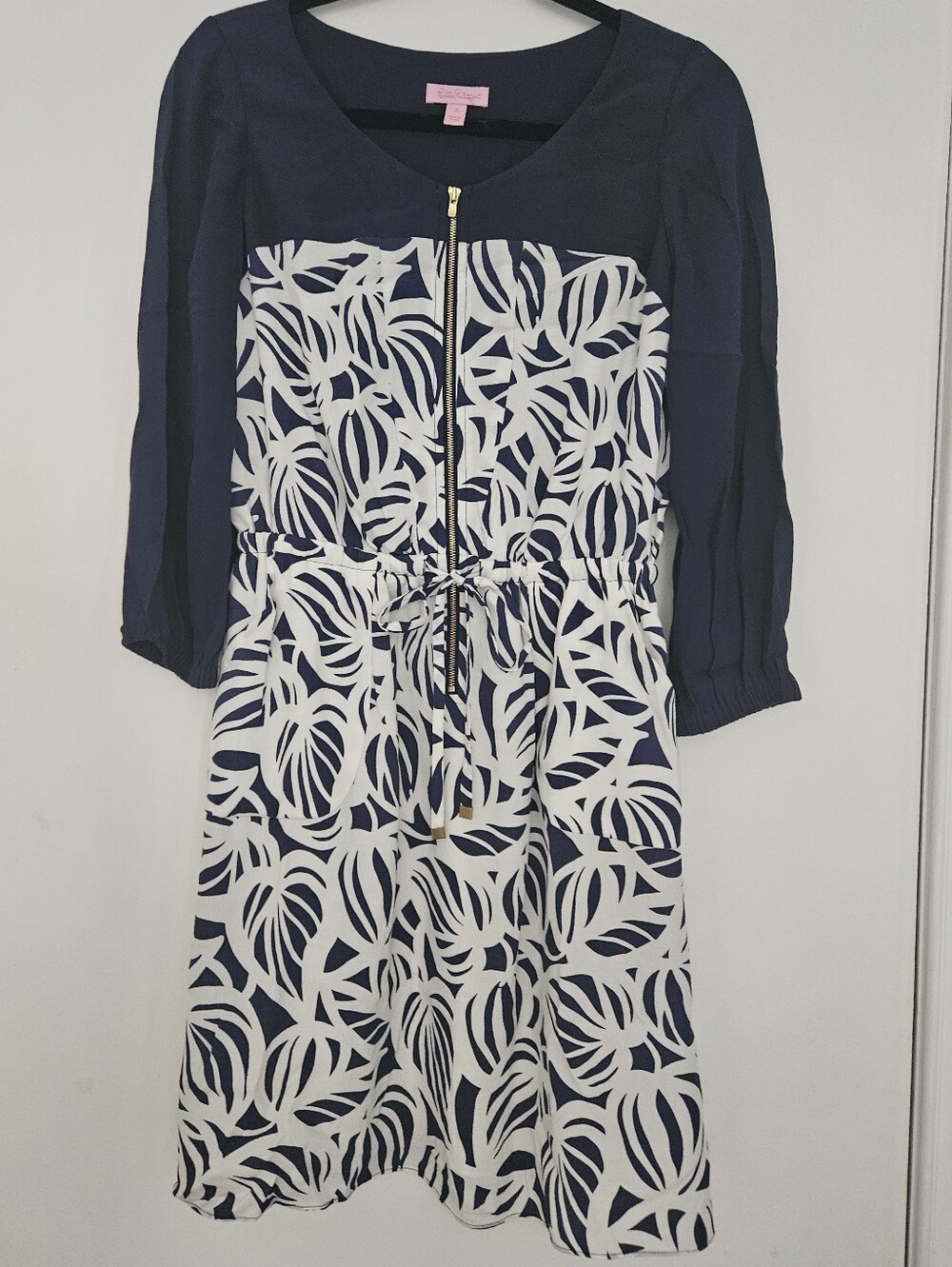 Lilly Pulitzer Sessilee Zip Front Dress Navy White Leaf Print